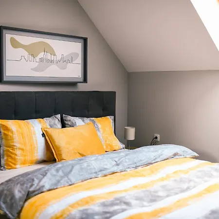 Aparthotel Brent Collection - In Center