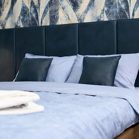 Aparthotel Brent Collection - In Center 3*