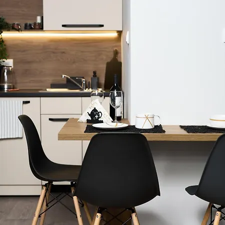 Aparthotel Brent Collection - In Center 3*