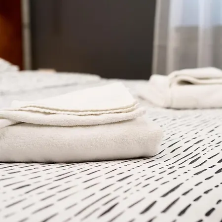 Brent Collection - In Center Aparthotel Novi Sad